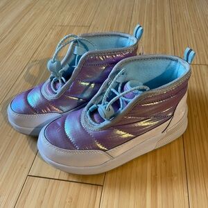 NWT Lands' End sz 11 Kids Iridescent Purple and Blue Boots